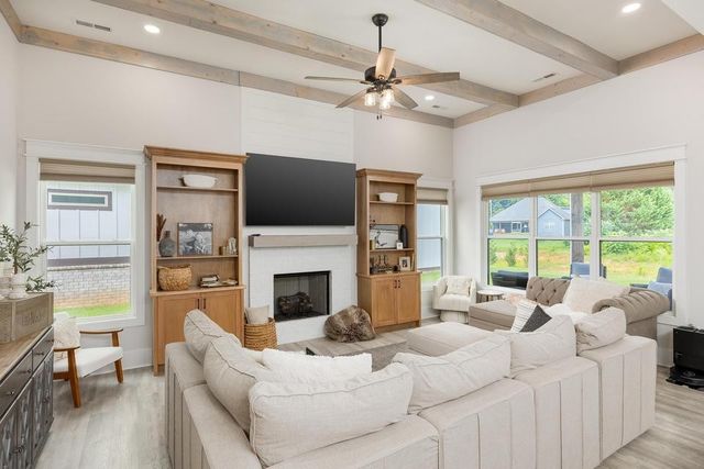 8189 Snowdrop Way, Ooltewah, TN 37363