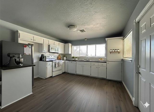 1611 NW 22nd Street, Lawton, OK 73505