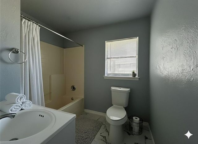 1611 NW 22nd Street, Lawton, OK 73505