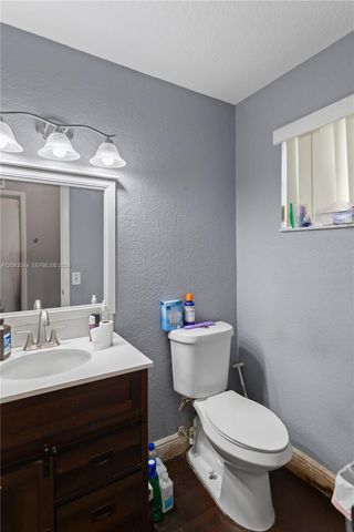 2824 NW 80th Ave, Sunrise, FL 33322