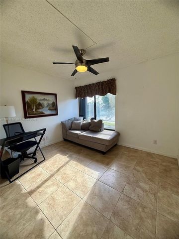 2371 SW 15th St 101, Deerfield Beach, FL 33442