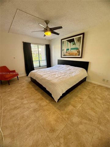 2371 SW 15th St 101, Deerfield Beach, FL 33442