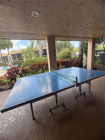 2371 SW 15th St 101, Deerfield Beach, FL 33442