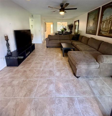 2371 SW 15th St 101, Deerfield Beach, FL 33442