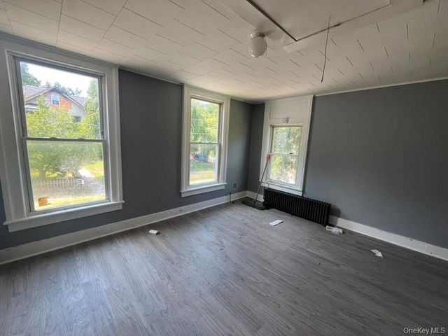 14 Park Street, Ellenville, NY 12428