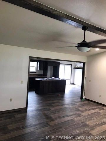 25568 E 320 Road, Chelsea, OK 74016