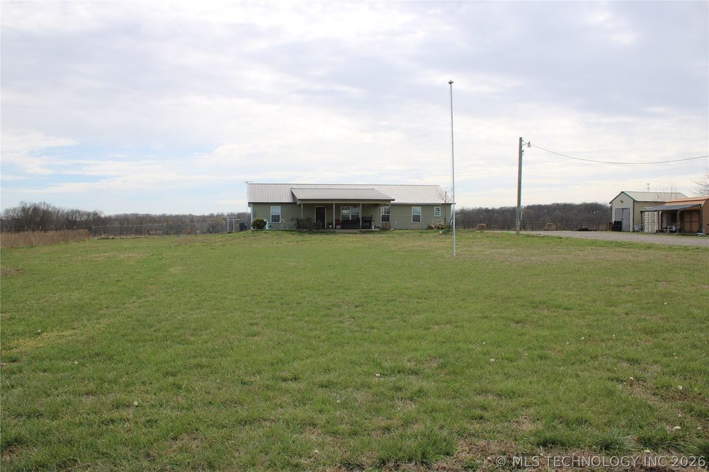 25568 E 320 Road, Chelsea, OK 74016