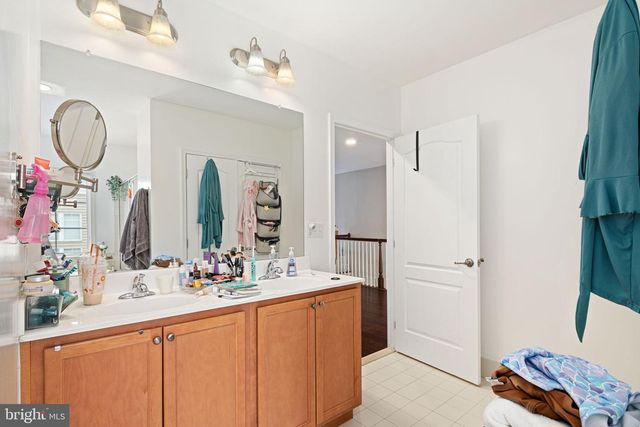 3202 PIETRO WAY, Philadelphia, PA 19145