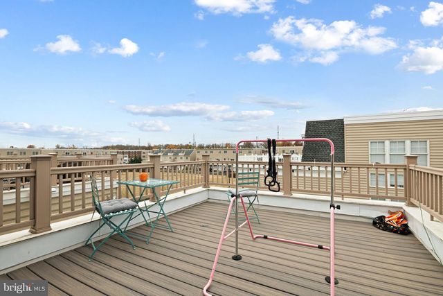 3202 PIETRO WAY, Philadelphia, PA 19145