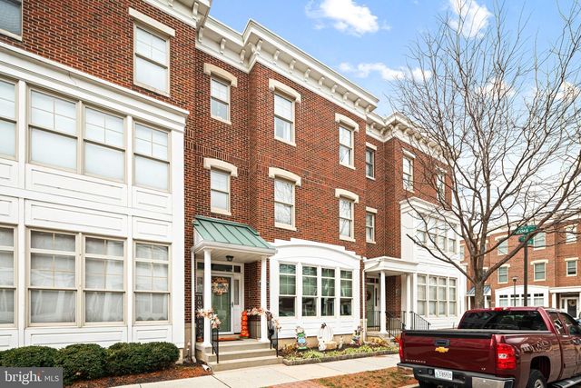 3202 PIETRO WAY, Philadelphia, PA 19145