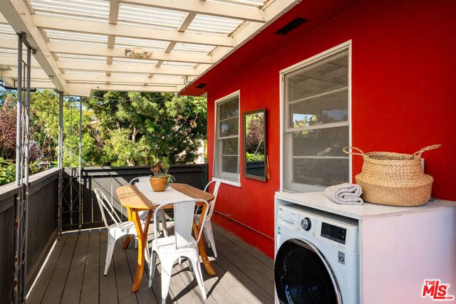 3421 Atwater Avenue, Los Angeles, CA 90039