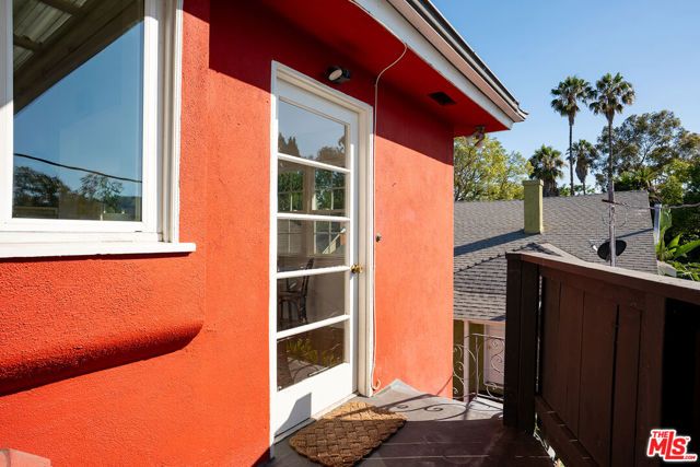 3421 Atwater Avenue, Los Angeles, CA 90039