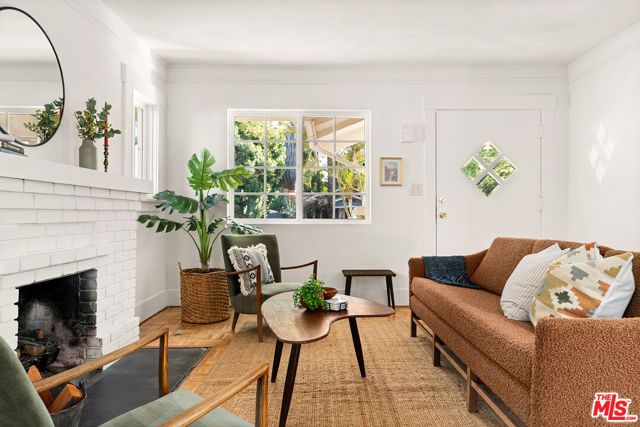 3421 Atwater Avenue, Los Angeles, CA 90039