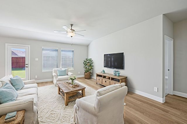 4006 Fork Drive, Farmersville, TX 75442