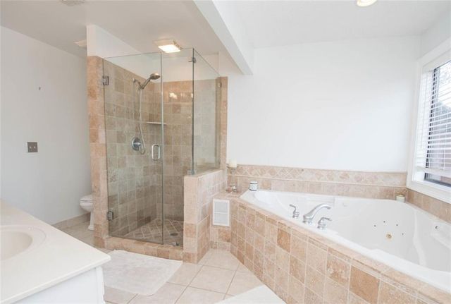 8 Northlake Circle, Peachtree City, GA 30269