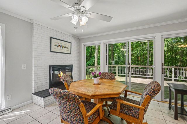8656 W R Avenue, Texas Twp, MI 49009