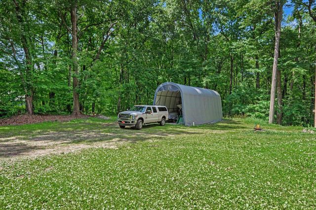 8656 W R Avenue, Texas Twp, MI 49009