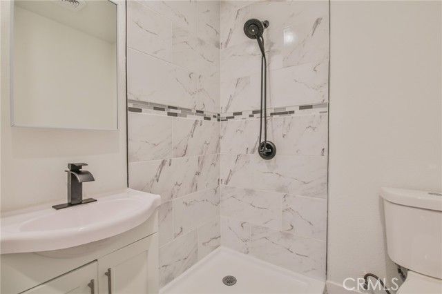 1962 E 114th Street, Los Angeles, CA 90059