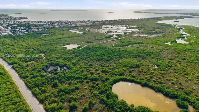 0 Niles Rd, Key Colony, FL 33042