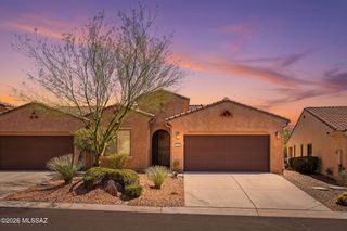 1045 N Echo Ranch Drive, Green Valley, AZ 85614