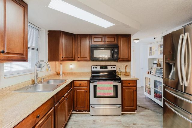 9803 RICHWOOD LANE, Port Richey, FL 34668