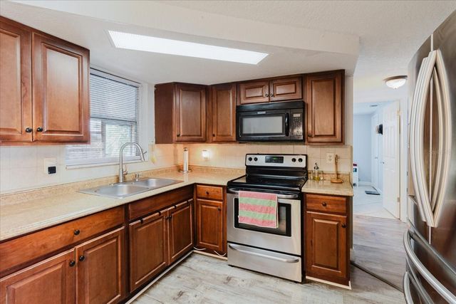 9803 RICHWOOD LANE, Port Richey, FL 34668