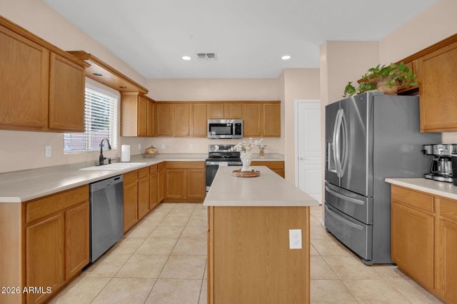 5382 W KALER Circle, Glendale, AZ 85301