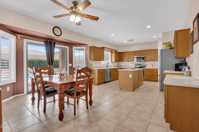 5382 W KALER Circle, Glendale, AZ 85301