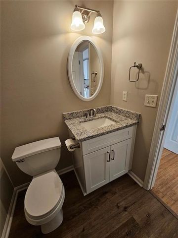 733 Vinebrook Lane, Suwanee, GA 30024