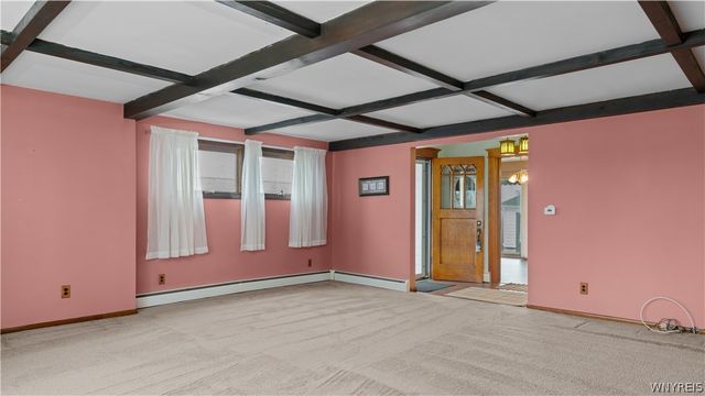16 North End Avenue, Tonawanda, NY 14217