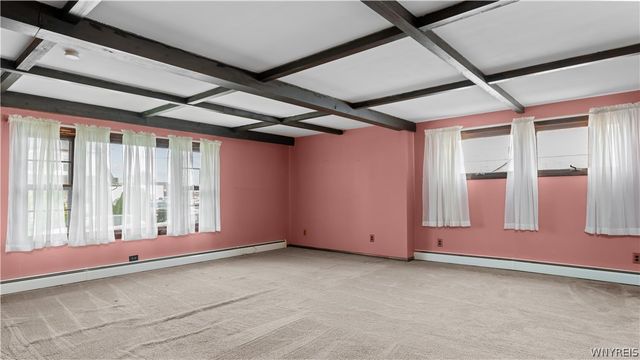 16 North End Avenue, Tonawanda, NY 14217
