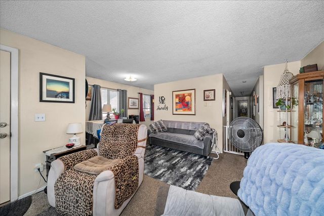 104 W Cora Ave, Spokane, WA 99205