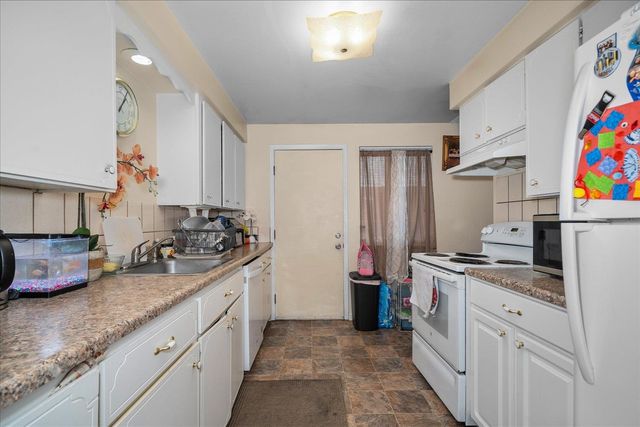 104 W Cora Ave, Spokane, WA 99205