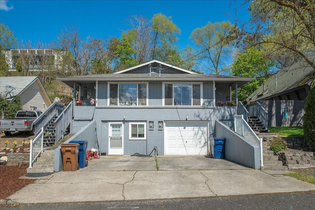 104 W Cora Ave, Spokane, WA 99205