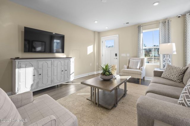 2030 Parow Lane NW F, Calabash, NC 28467