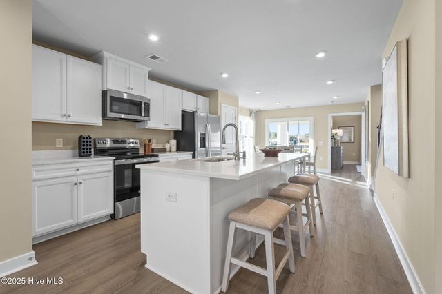 2030 Parow Lane NW F, Calabash, NC 28467