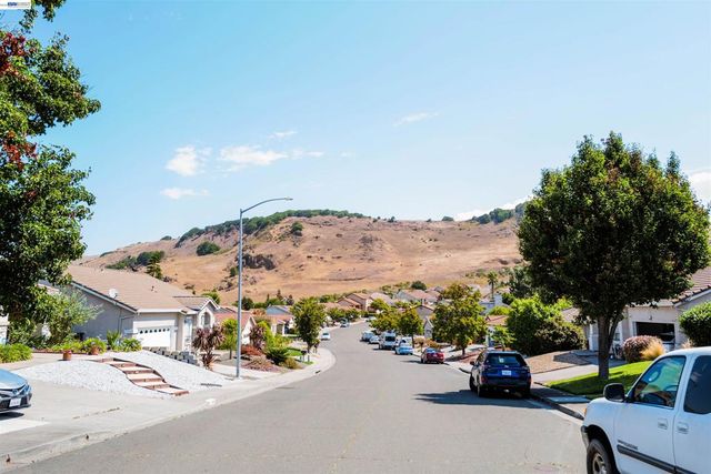 5408 La Salle Way, Vallejo, CA 94591