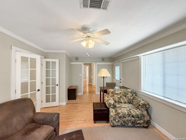 462 Flatrock, Canyon Lake, TX 78133