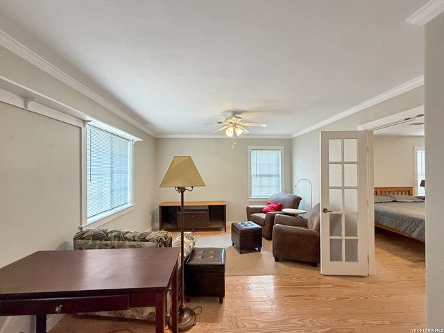 462 Flatrock, Canyon Lake, TX 78133