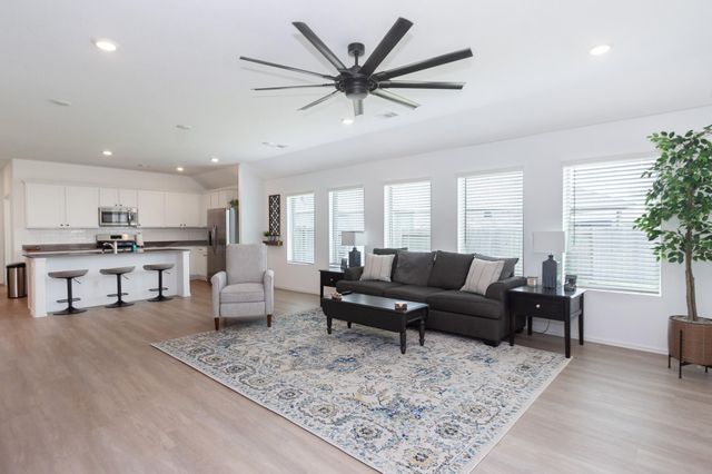 9919 Summer Peony Court, Baytown, TX 77521