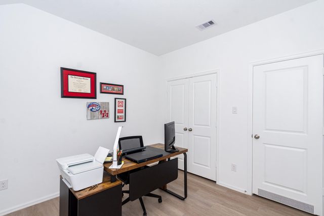 9919 Summer Peony Court, Baytown, TX 77521