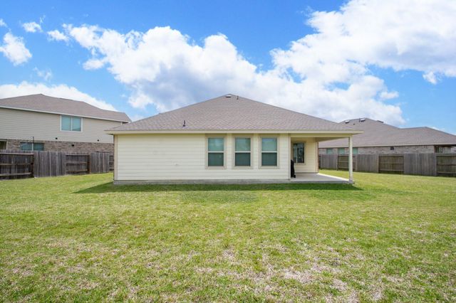 9919 Summer Peony Court, Baytown, TX 77521