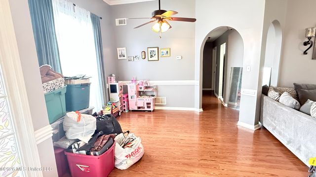 9635 N Geneva Loop, Olive Branch, MS 38654