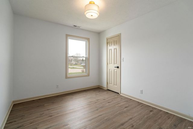 812 Woodmere Drive, Lafayette, IN 47905