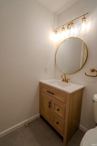 812 Woodmere Drive, Lafayette, IN 47905