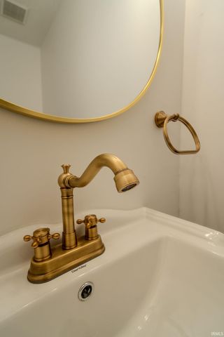 812 Woodmere Drive, Lafayette, IN 47905