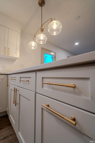 812 Woodmere Drive, Lafayette, IN 47905