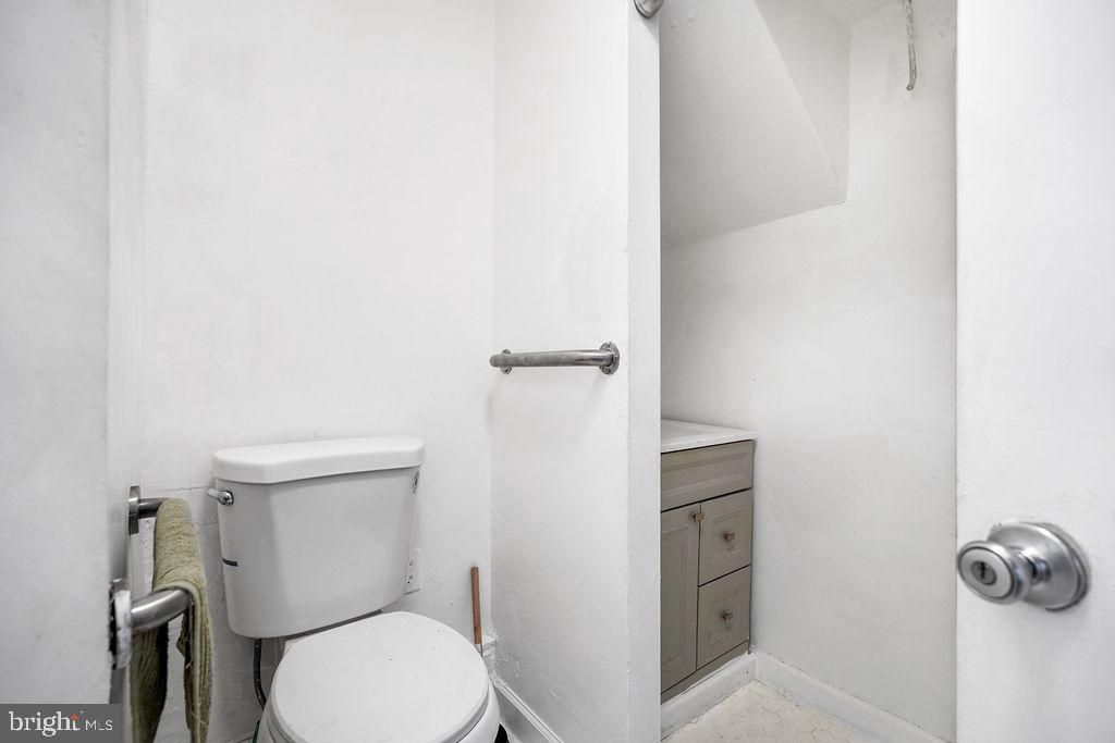 1729 L ST NE, Washington, DC 20002