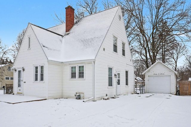 703 Wilson Avenue, Sturgis, MI 49091