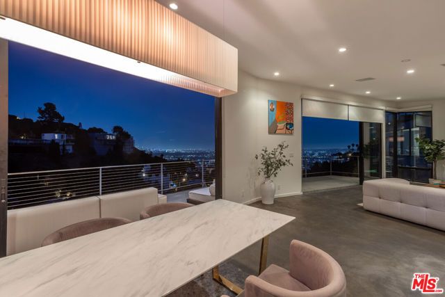 8634 Franklin Avenue, Los Angeles, CA 90069